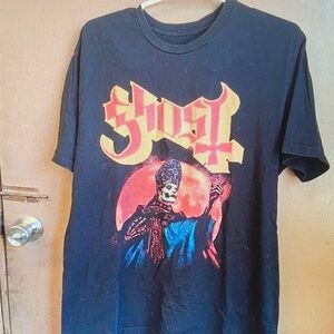 Ghost Graphic Tee in Black and Red